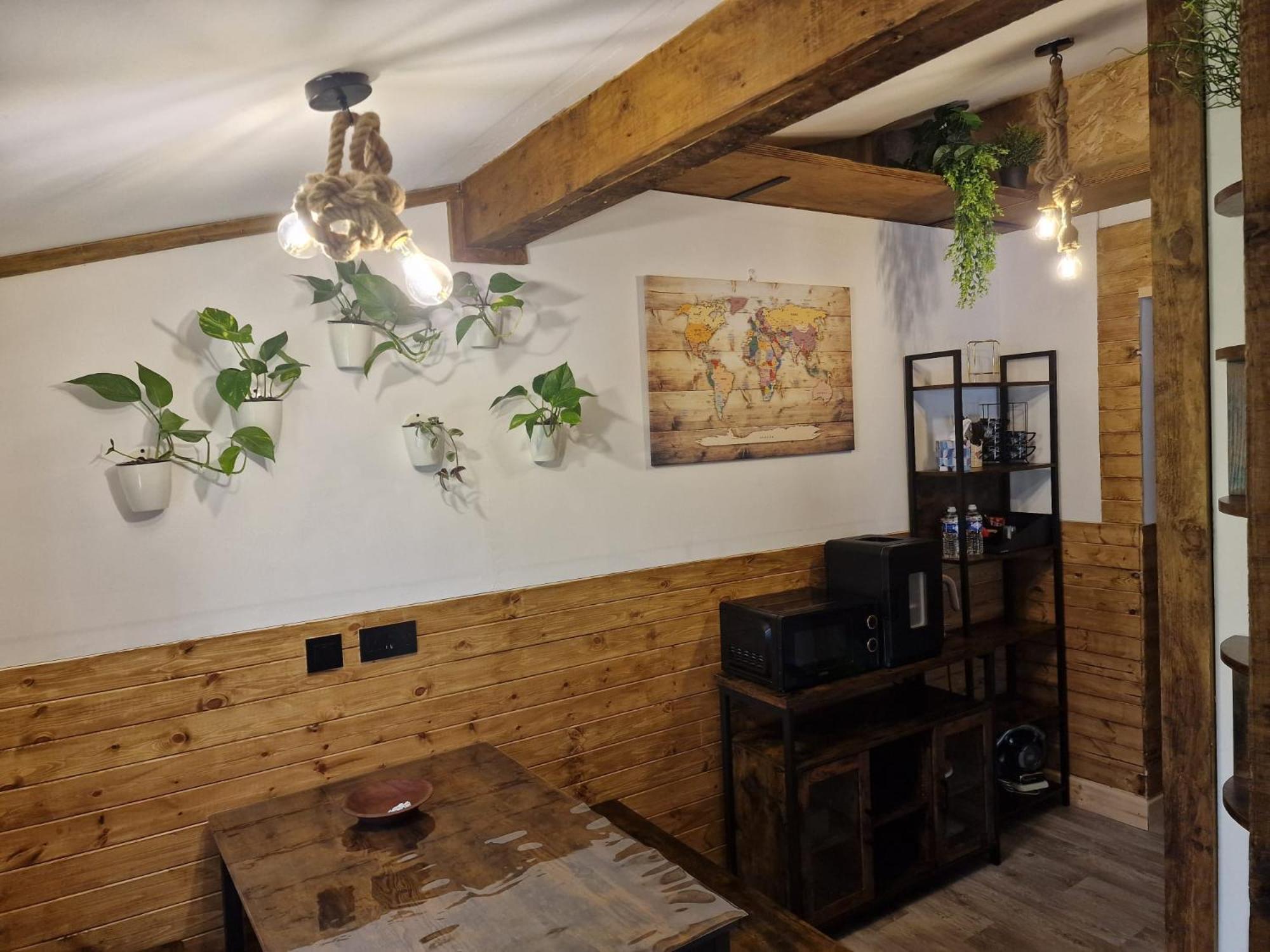 Two-Bedroom Cosy Country Lodge With Private Patio Greenhithe Εξωτερικό φωτογραφία